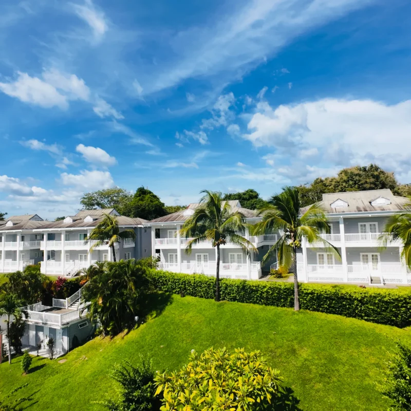The Sanctuary: Condo in Playa Azul